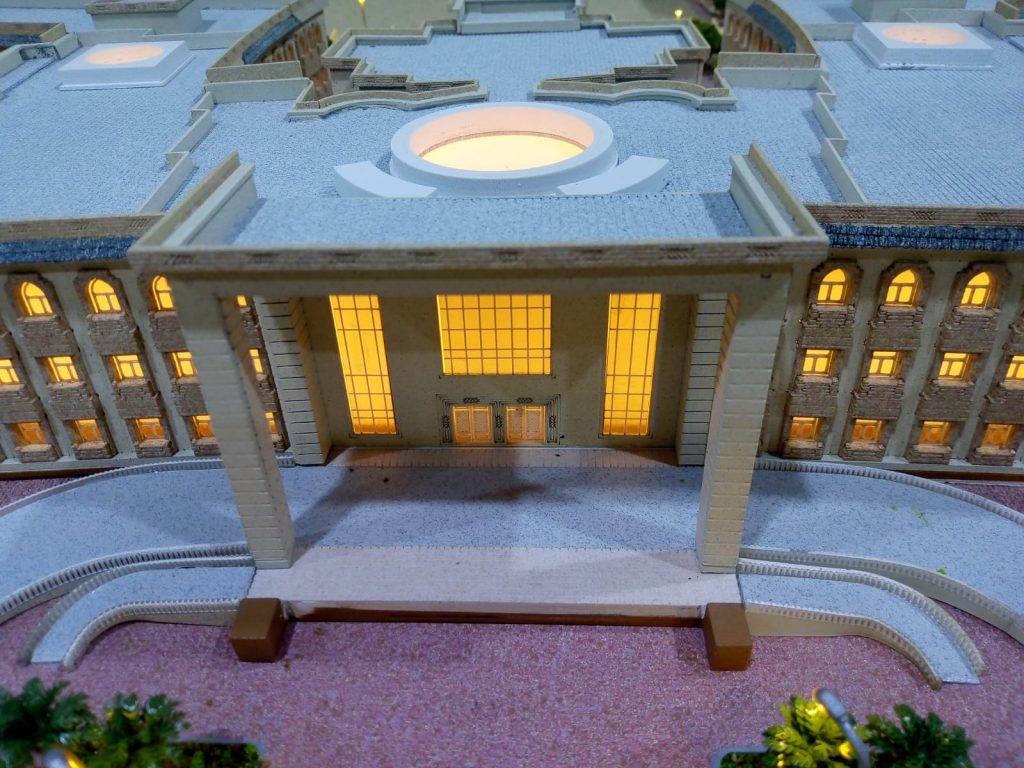 scale models in uae